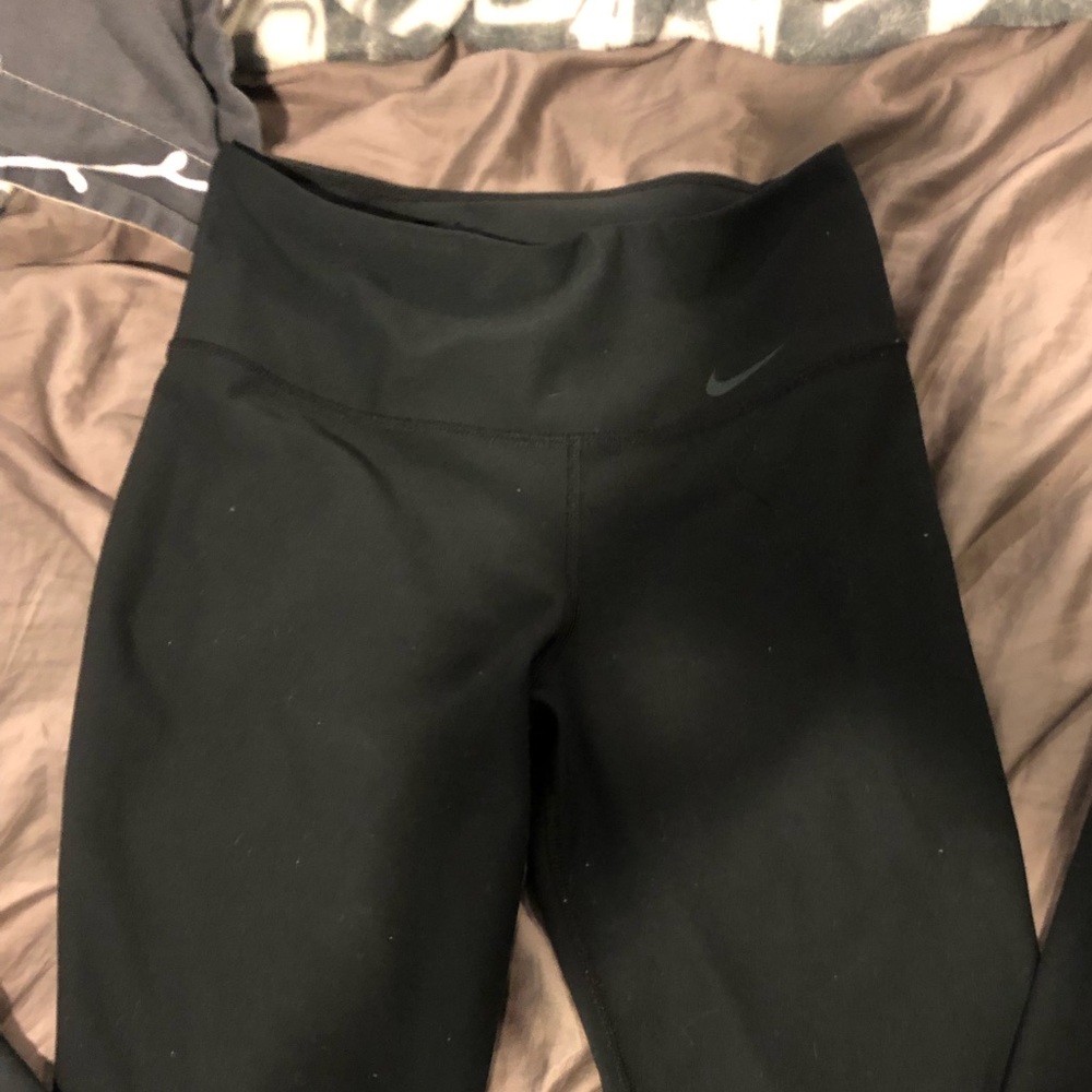 nike straight dry-fit skinny yoga pants